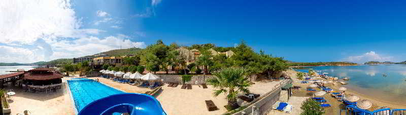 Ayvalik Beach Hotel Exterior photo